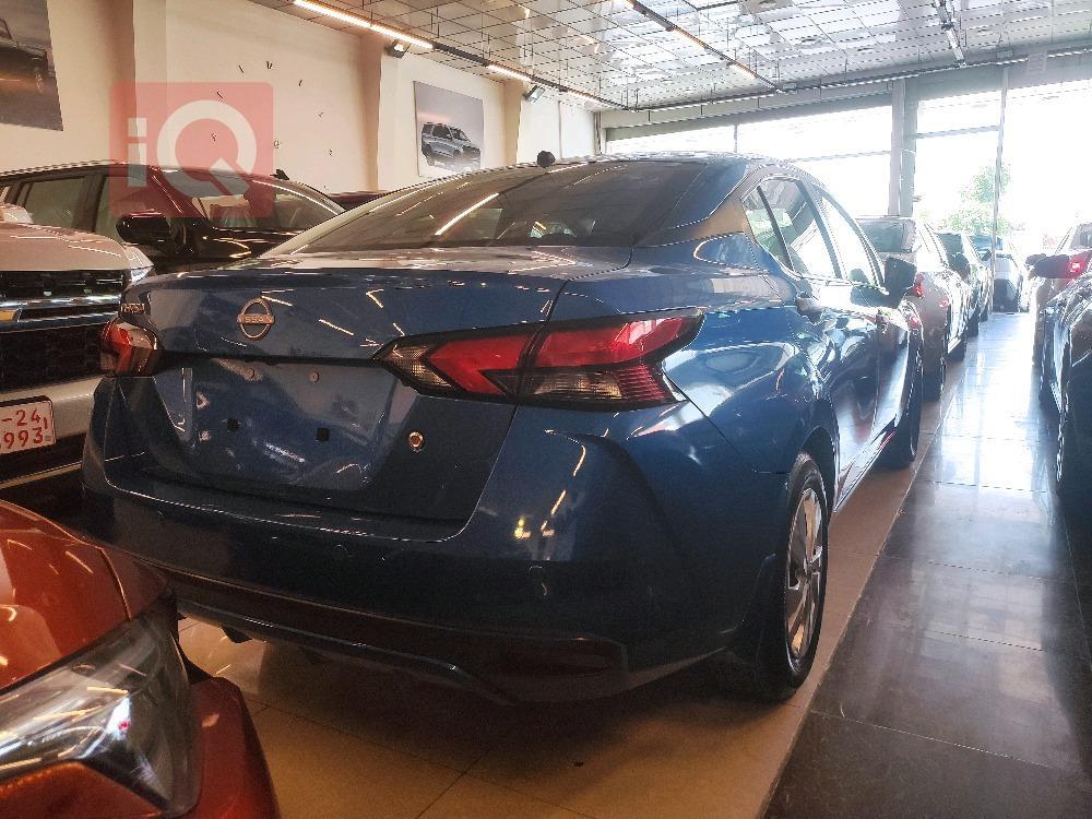 Nissan Versa